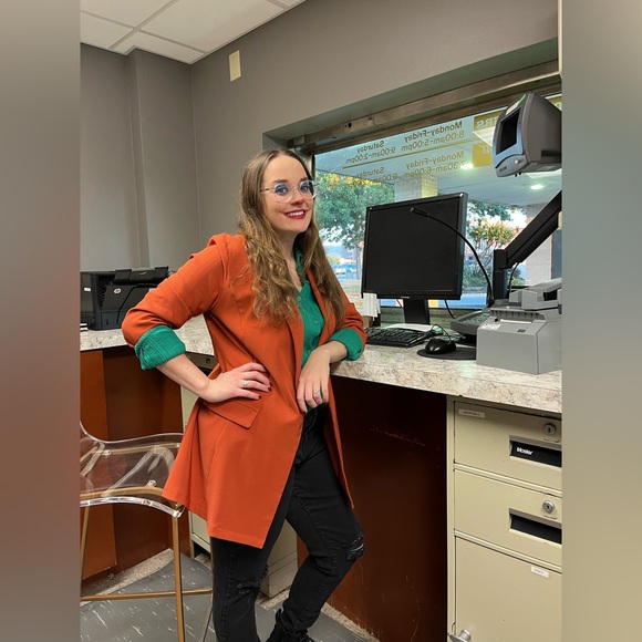 Chic Il Cicerone Burnt Orange Blazer - Picture 9 of 9